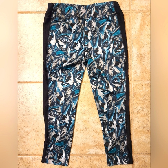 Avia Cropped Leggings - Picture 2 of 4